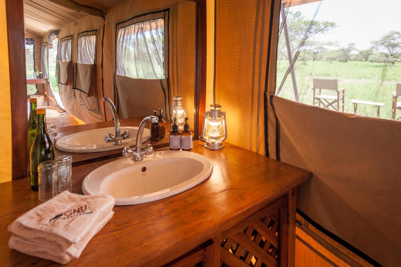Gnu Mara River Camp Serengeti Esterno foto